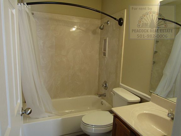 5th image of 3022 Hines Dr