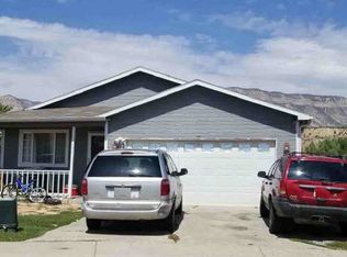 8 Aspen Ct, Parachute, CO 81635