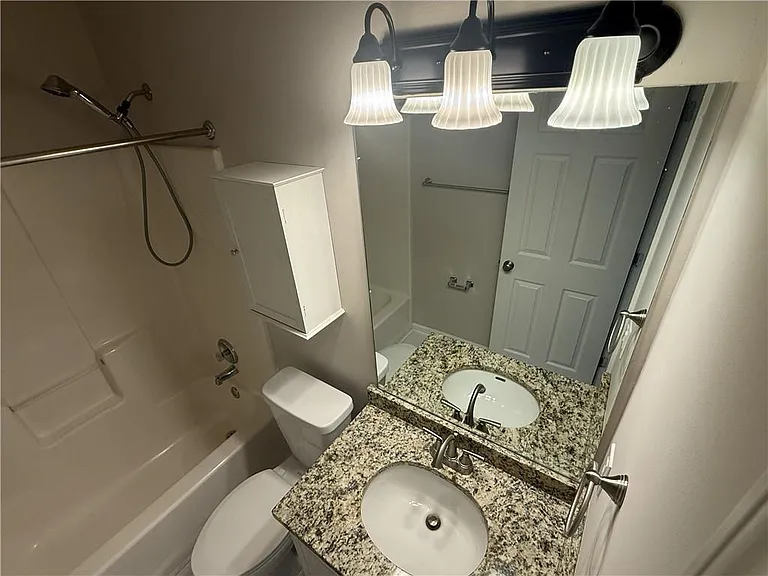3020 Serenade Ct — Photo 24