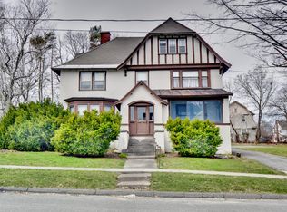 28 Howard St, Pittsfield, MA 01201