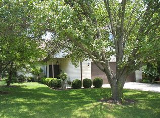 934 Kerns Dr, Lebanon, OH 45036