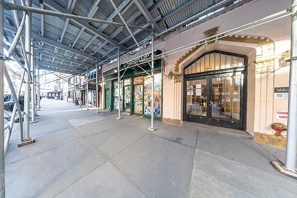 Rented by Platinum Properties | media 8