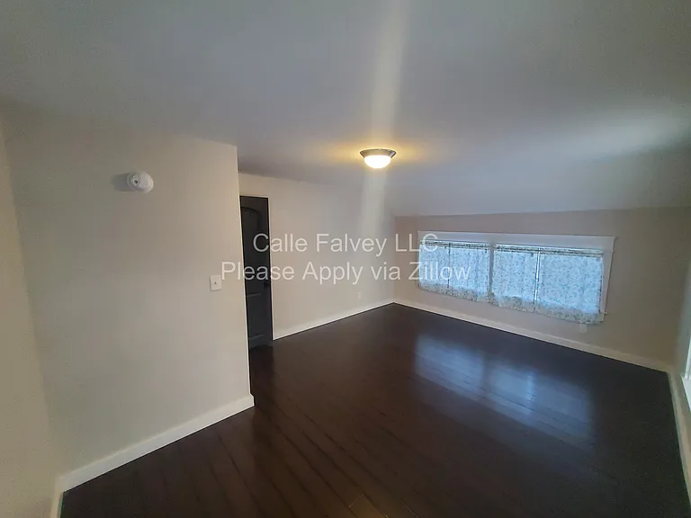 43 Vine St — Photo 23