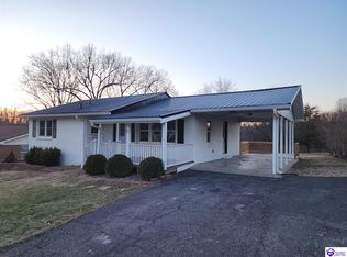 415 Pinewood Dr, Radcliff, KY 40160