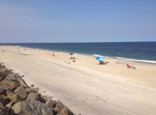 7 Sandpiper Ln, Sea Bright, NJ 07760