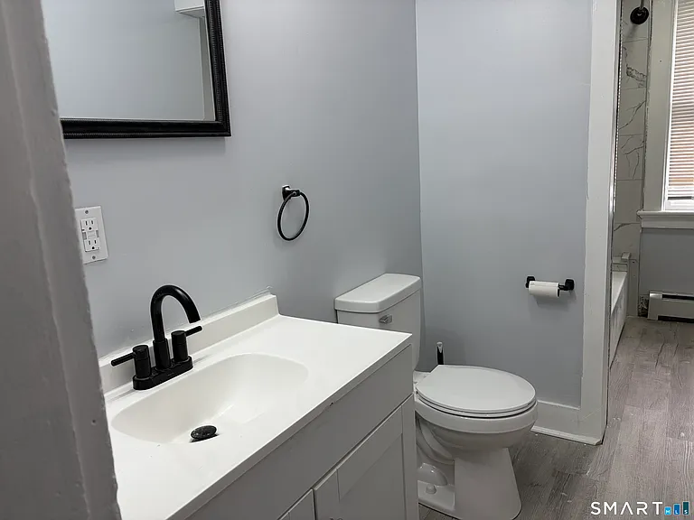 155 S Cliff St #2 — Photo 3