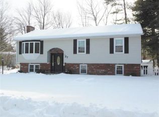 27 Karen St, Leominster, MA 01453