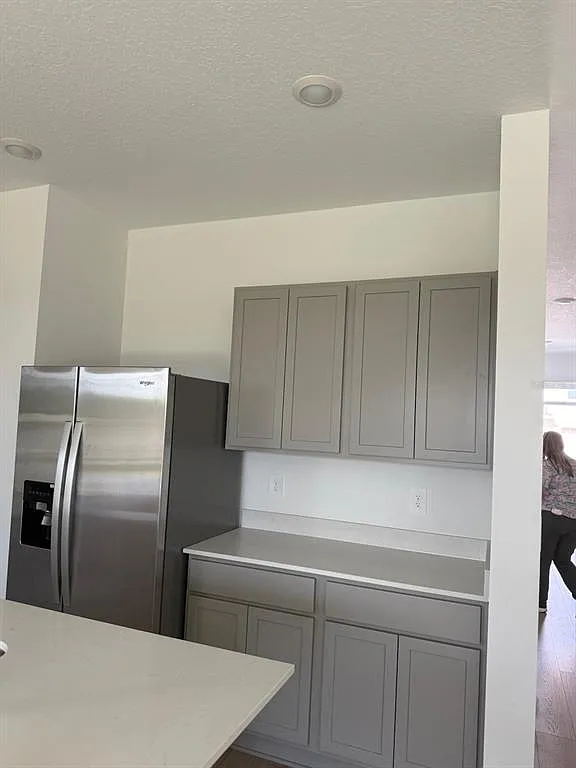 3 bed, 2.5 bath, 1724 sqft, $2,195 — Photo 3