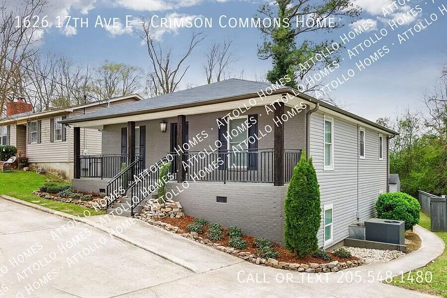 Fall 2027 Pre-Leasing | Fully Furnished 6 Bedroom / 4 Bath Home | $900/Bedroom — Photo 1