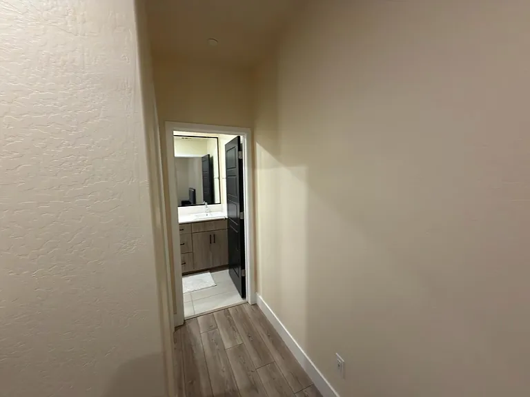 2897 E Tamarind Dr — Photo 11