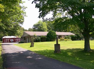 280 Beech Grove Rd, Honesdale, PA 18431