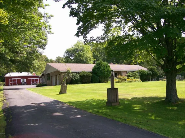 280 Beech Grove Rd, Honesdale, PA 18431