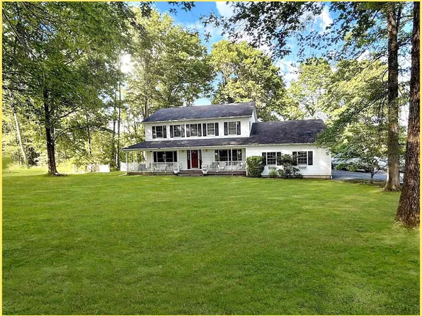 5 Roosa Road, Wallkill, NY 12589