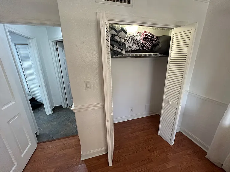 80 W Pine Tree Ave — Photo 8