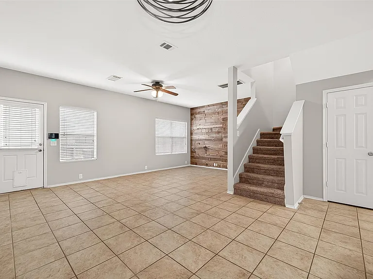 16855 Mammoth Springs Dr — Photo 8