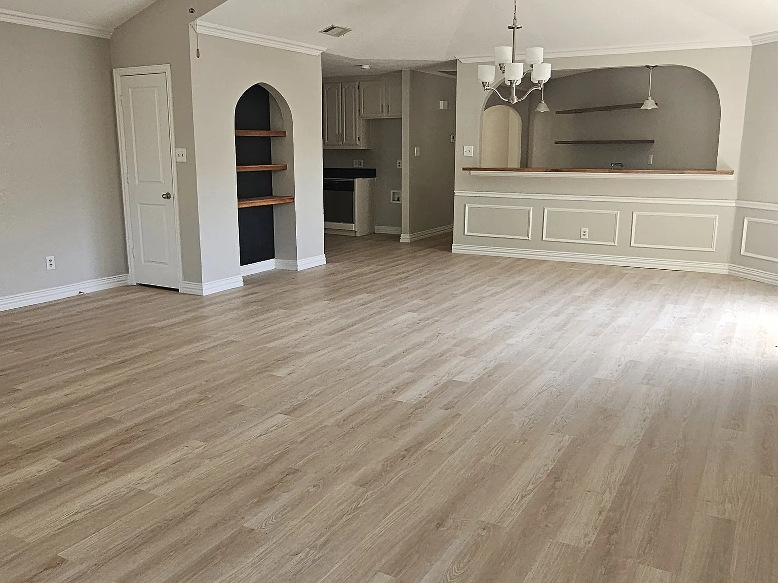 3 bed, 1485 sqft, $2,100 — Photo 3