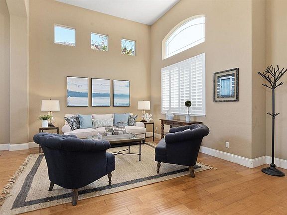 5th image of 6009 Ladero Way