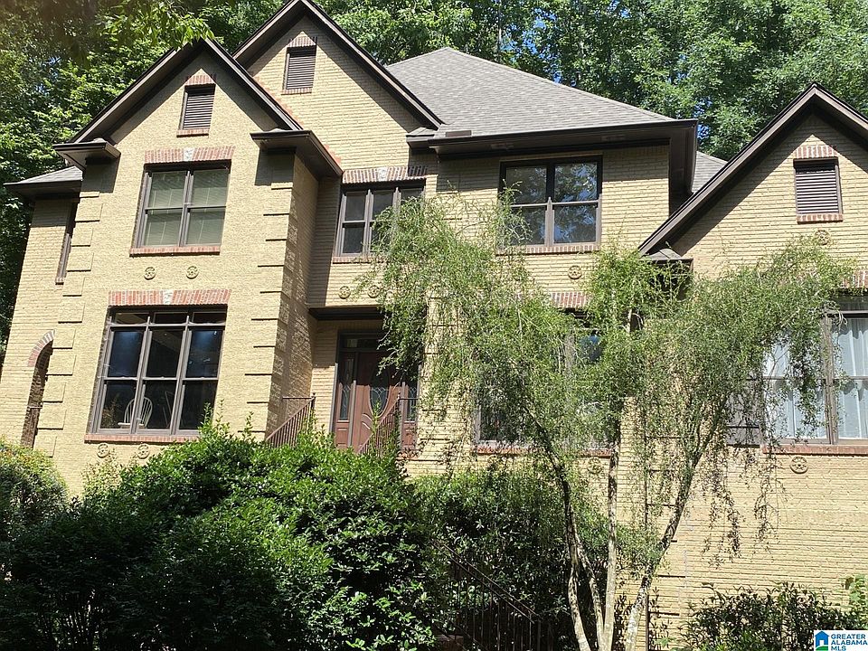 1st image of 1207 Lake Forest Cir