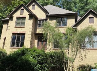 1207 Lake Forest Cir, Birmingham, AL 35244