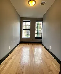 Rented by MADEHOME