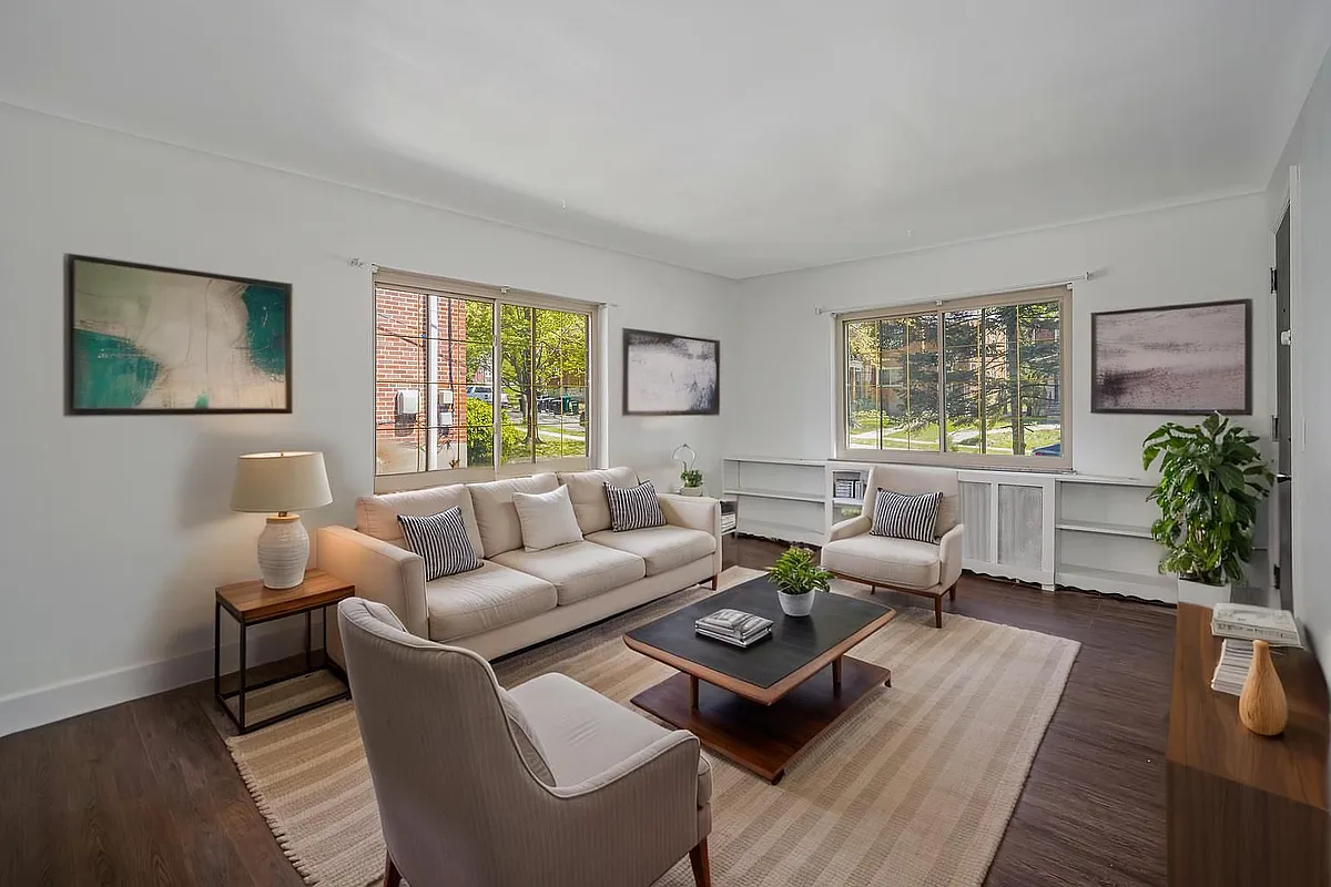 Building Photo - 6313 Girard Ave #2