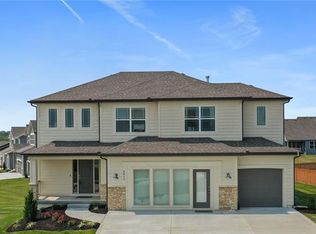 9211 NE 111th Pl, Kansas City, MO 64157