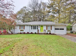 2540 Woodridge Dr, Decatur, GA 30033