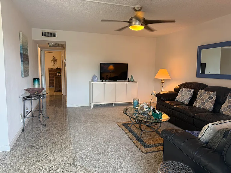 146 Somerset H #146-H — Photo 20