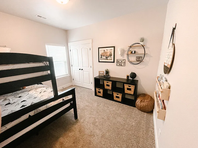 2nd Bedroom