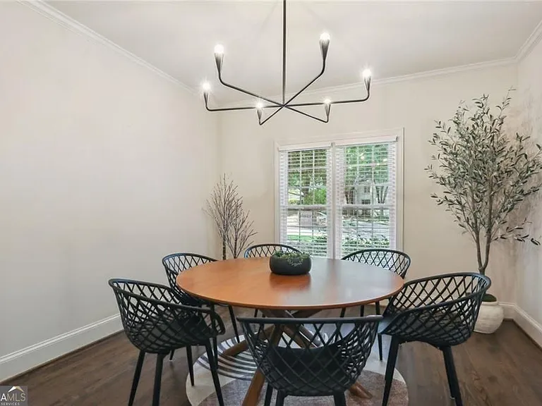 5684 River Oaks Pl NW — Photo 8