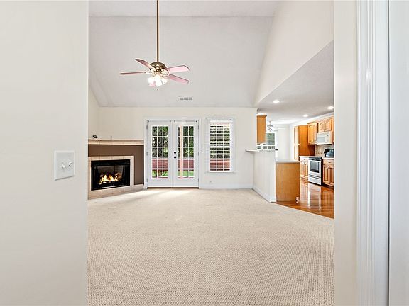 4th image of 103 Stone Meadow Way