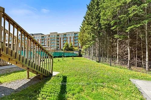 4th image of 360 William Graham Dr