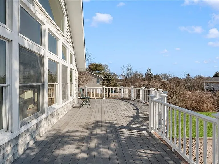 143 Summit Ave — Photo 23