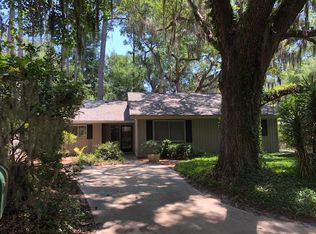2 Indigo Ln, Hilton Head Island, SC 29928