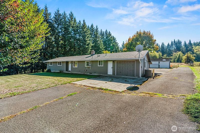 4th image of 41905 NE Dobler Hill Road