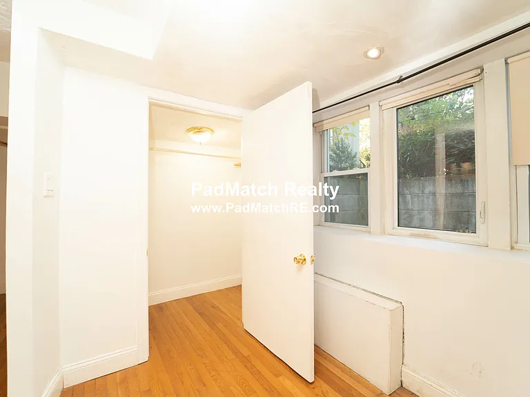 Walk-in closet