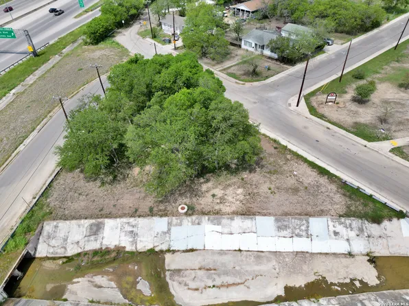 430 Betty Jean LOT E, San Antonio, TX 78223