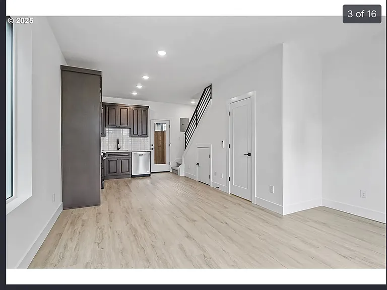 7922 SE 45th Ave — Photo 4