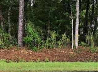 910 Straits Rd, Smyrna, NC 28579