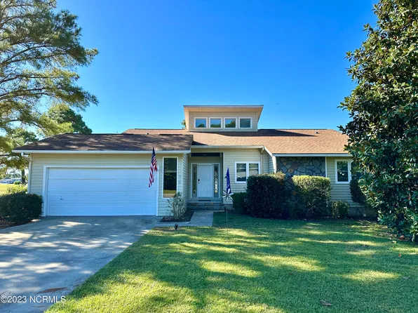 930 Pelican Drive, New Bern, NC 28560