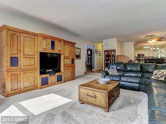 4th image of 2206 Huntfield Ct