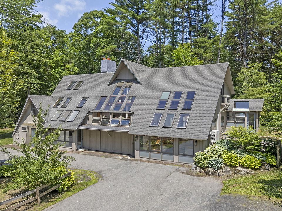 1st image of 6 Robinson Drive