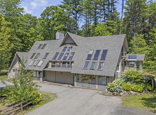 6 Robinson Dr, Rockport, ME 04856