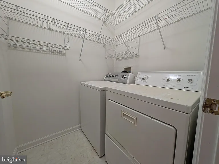 8 Trewbridge Ct — Photo 13
