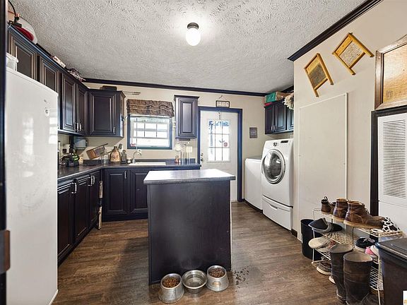 2nd image of 222 Jaggers Rd