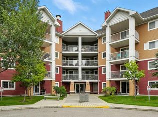 10 NW Prestwick Bay SE #3311, Calgary, AB T2Z0B3