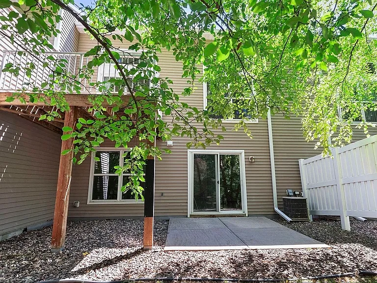 Timber Crest Dr SE — Photo 15