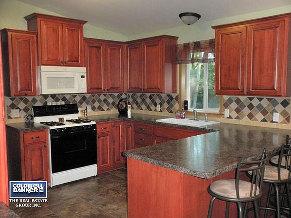 2nd image of 5477 Old Country Cir