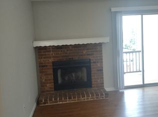 17078 Sandalwood Creek Dr APT B, Glencoe, MO 63038