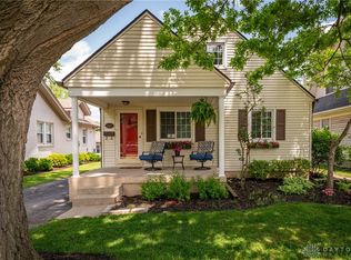 209 Triangle Ave, Oakwood, OH 45419